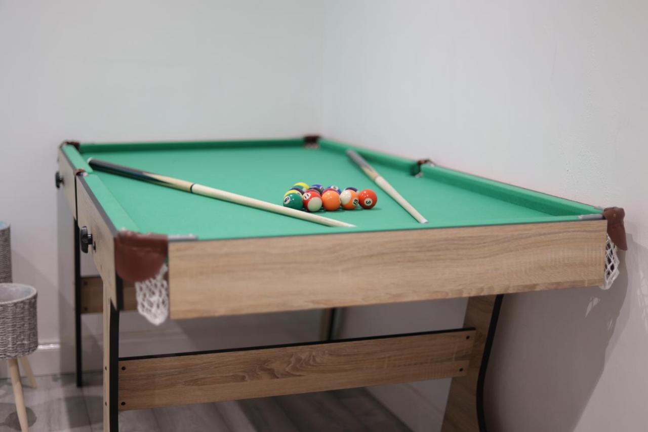 ברמינגהאם 5 Bed Town House Within City Centre And Sleeps Up To 11 With Sky And Netflix מראה חיצוני תמונה