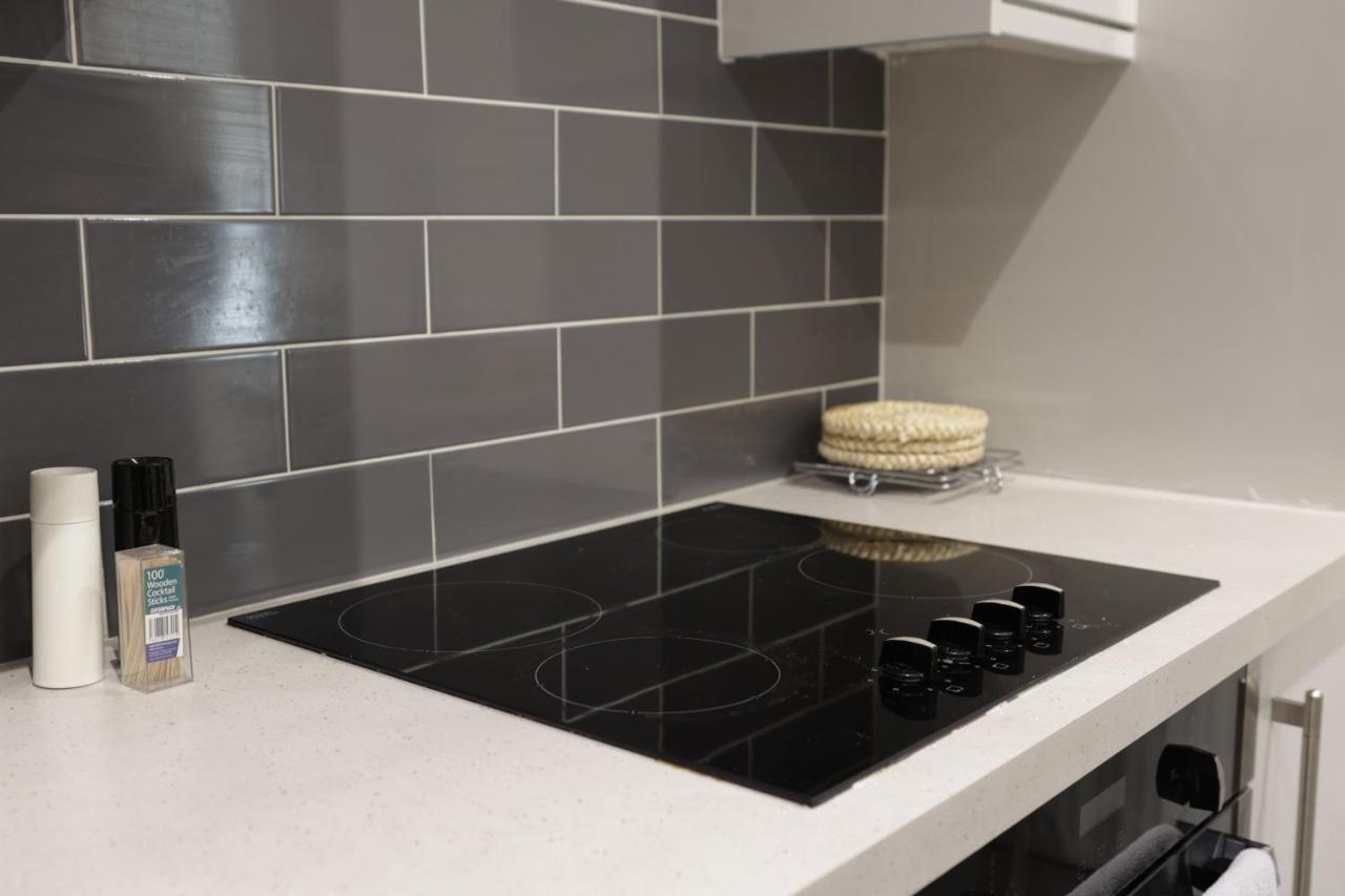 ברמינגהאם 5 Bed Town House Within City Centre And Sleeps Up To 11 With Sky And Netflix מראה חיצוני תמונה